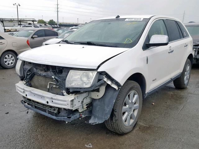 2LMDU88C69BJ05706 - 2009 LINCOLN MKX WHITE photo 2