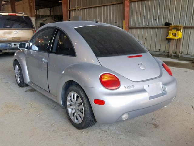3VWCB21C42M427772 - 2002 VOLKSWAGEN NEW BEETLE ვერცხლისფერი ფოტო 3