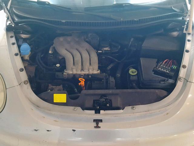 3VWCB21C42M427772 - 2002 VOLKSWAGEN NEW BEETLE ვერცხლისფერი ფოტო 7