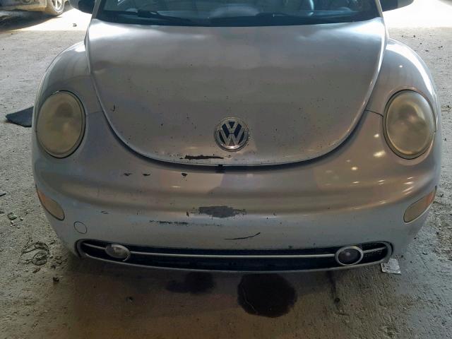 3VWCB21C42M427772 - 2002 VOLKSWAGEN NEW BEETLE ვერცხლისფერი ფოტო 9