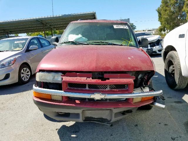 1GNDT13W0W2179630 - 1998 CHEVROLET BLAZER BURGUNDY photo 10