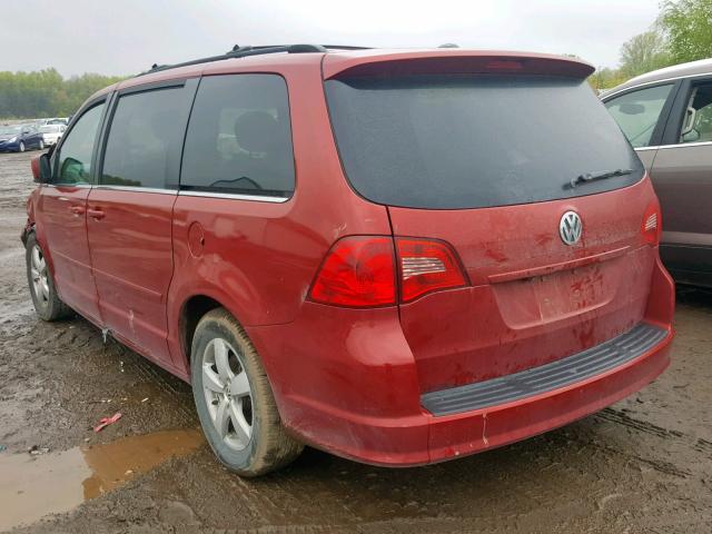 2V8HW34199R585982 - 2009 VOLKSWAGEN ROUTAN SE RED photo 3