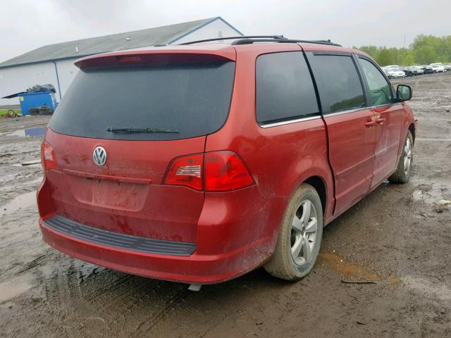 2V8HW34199R585982 - 2009 VOLKSWAGEN ROUTAN SE RED photo 4