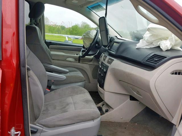 2V8HW34199R585982 - 2009 VOLKSWAGEN ROUTAN SE RED photo 5