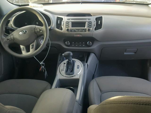 KNDPBCAC0E7630215 - 2014 KIA SPORTAGE L GRAY photo 9