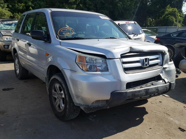 5FNYF18137B021621 - 2007 HONDA PILOT LX SILVER photo 1