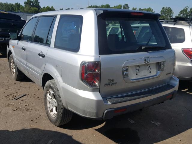 5FNYF18137B021621 - 2007 HONDA PILOT LX SILVER photo 3