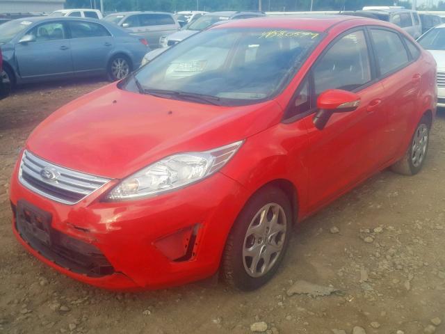 3FADP4BJ4DM162152 - 2013 FORD FIESTA SE RED photo 2