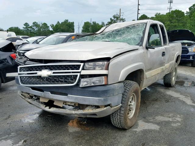 1GCHK29U86E165532 - 2006 CHEVROLET SILVERADO TAN photo 2