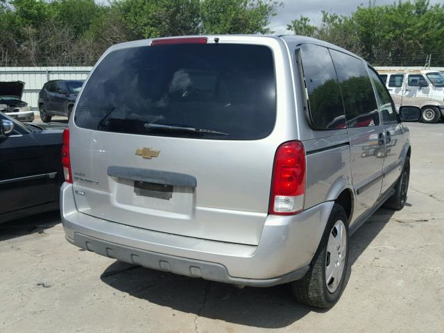 1GNDU23WX8D177541 - 2008 CHEVROLET UPLANDER L SILVER photo 4