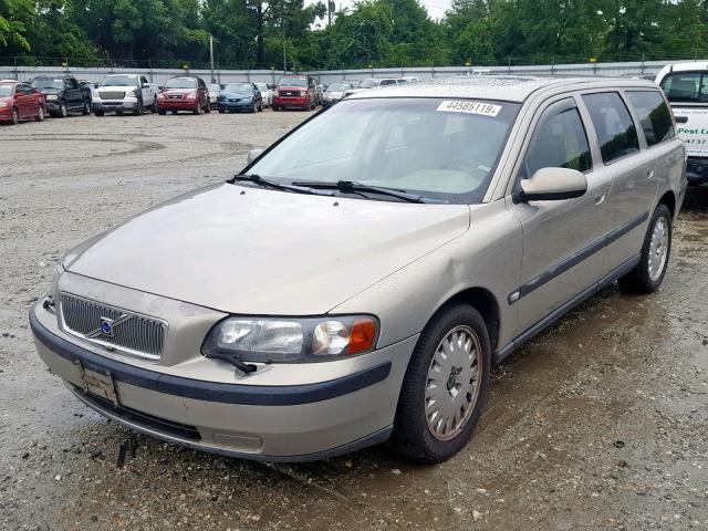 YV1SW58D211025578 - 2001 VOLVO V70 2.4T TAN photo 2