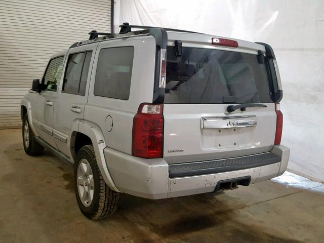 1J8HH58NX6C144695 - 2006 JEEP COMMANDER SILVER photo 3