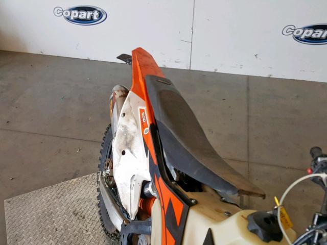 VBKEXL40XJM412769 - 2018 KTM 500 EXC-F ORANGE photo 6