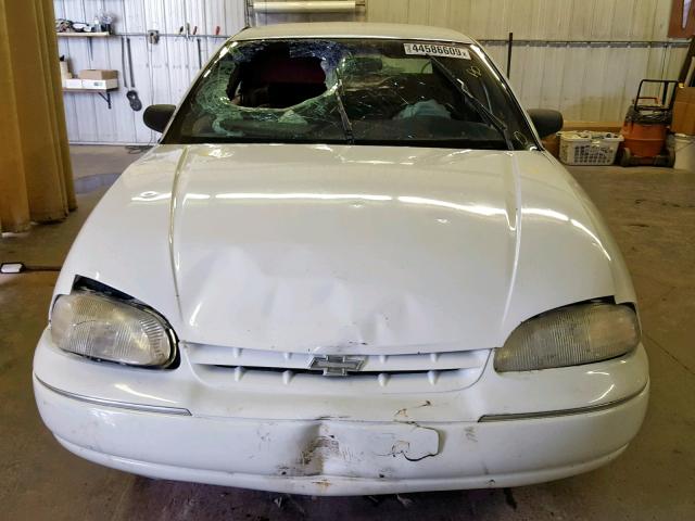 2G1WL52M2V9229543 - 1997 CHEVROLET LUMINA BAS WHITE photo 9