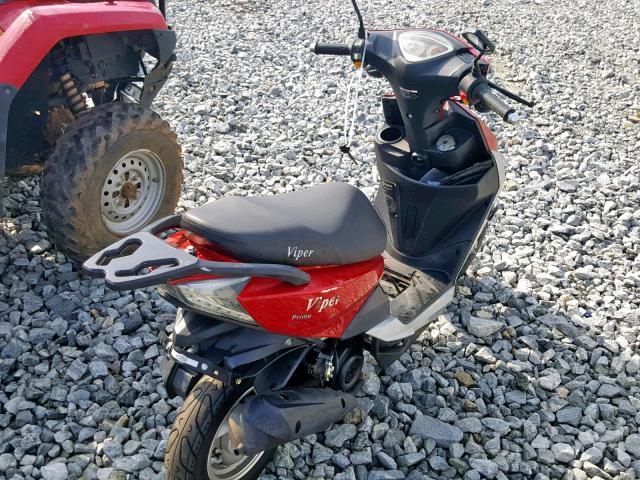 LLPVGBAH5J1F21464 - 2019 OTHR SCOOTER RED photo 4
