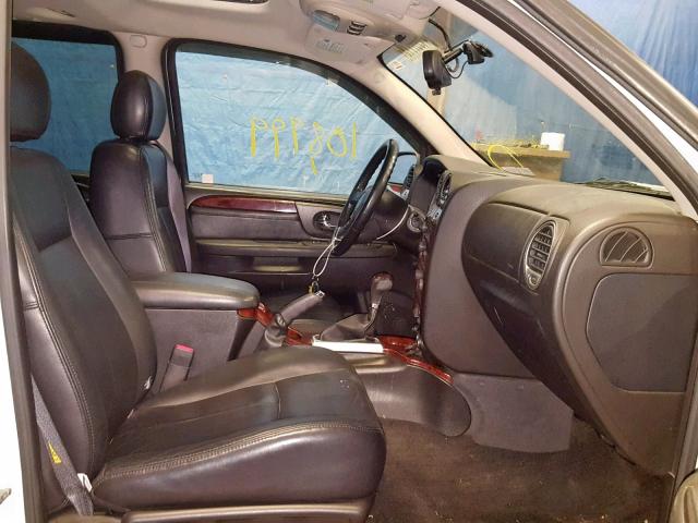 1GKET16S756151826 - 2005 GMC ENVOY XL WHITE photo 5