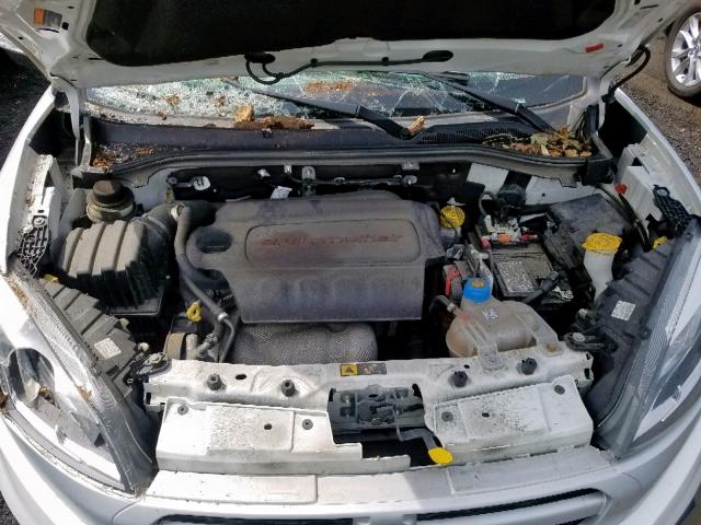 ZFBERFBT3G6C42204 - 2016 RAM PROMASTER 白色 照片 7