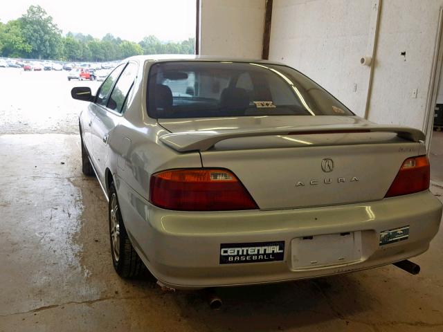 19UUA5669YA042097 - 2000 ACURA 3.2TL SILVER photo 3