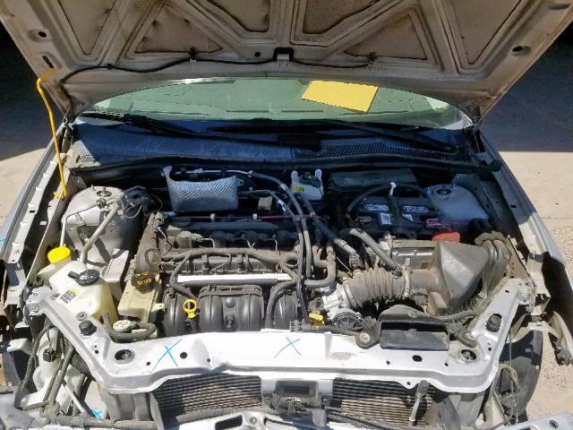 1FAHP34N68W281578 - 2008 FORD FOCUS S/SE SILVER photo 7