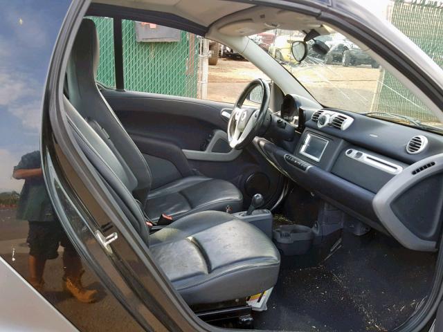 WMEEK3BA0DK596598 - 2013 SMART FORTWO PAS 灰色 照片 5