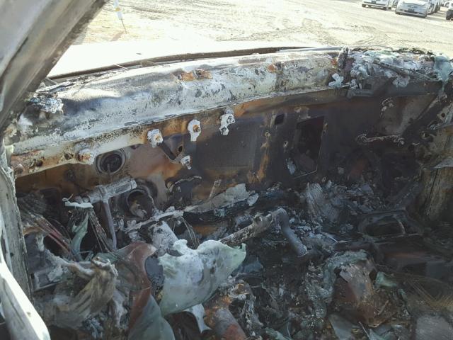 1GTDT13W72K107410 - 2002 GMC SONOMA BURN photo 8