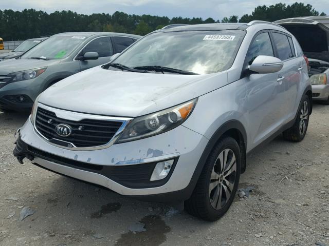 KNDPC3A25D7400964 - 2013 KIA SPORTAGE E SILVER photo 2