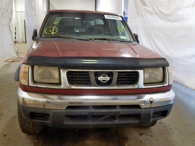 1N6ED27Y2YC337617 - 2000 NISSAN FRONTIER C MAROON photo 9