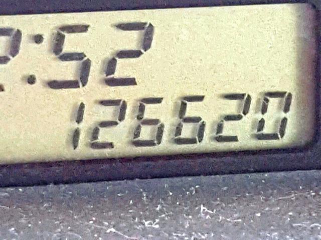 JTLKT334X40152734 - 2004 TOYOTA SCION XB 灰色 照片 8