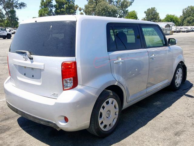 JTLZE4FE4DJ032117 - 2013 TOYOTA SCION XB 银色 照片 4