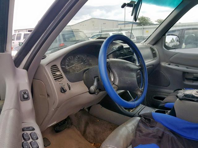 1FMDU32X6TZB52541 - 1996 FORD EXPLORER WHITE photo 9