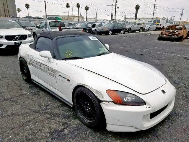 JHMAP11401T000084 - 2001 HONDA S2000 WHITE photo 1