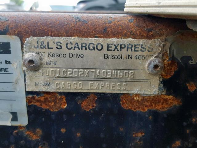 4U01C202X7A034608 - 2007 CARGO EXPRESS WHITE photo 10