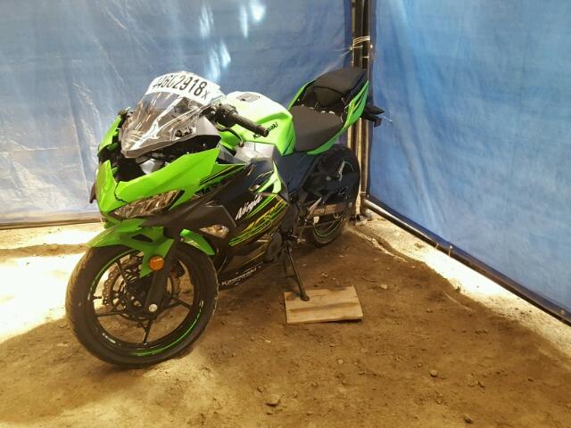 JKAEXKH19JDA12651 - 2018 KAWASAKI EX400 GREEN photo 2