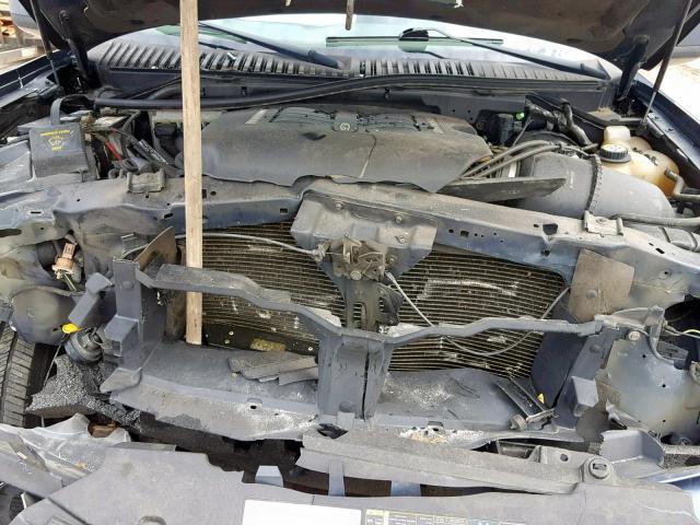 5LMFU28R64LJ43531 - 2004 LINCOLN NAVIGATOR ლურჯი ფოტო 7