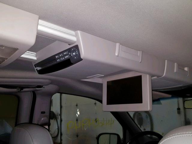 1GNDV331X8D159922 - 2008 CHEVROLET UPLANDER L 银色 照片 9