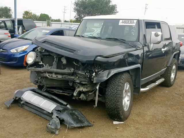 JTEBU11F870059261 - 2007 TOYOTA FJ CRUISER BLACK photo 2