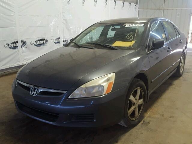 1HGCM554X6A168260 - 2006 HONDA ACCORD LX GRAY photo 2