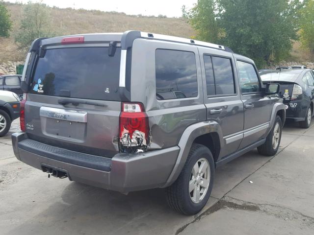 1J8HG58P37C592315 - 2007 JEEP COMMANDER SILVER photo 4