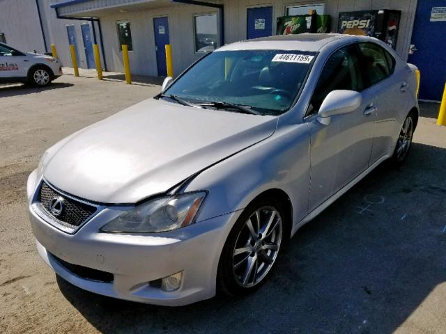 JTHBK262582076268 - 2008 LEXUS IS 250 GRAY photo 2