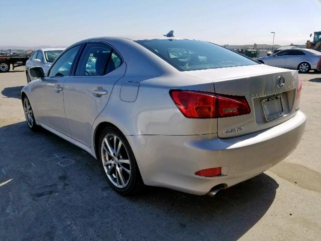 JTHBK262582076268 - 2008 LEXUS IS 250 GRAY photo 3