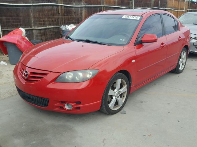 JM1BK323441125594 - 2004 MAZDA 3 S RED photo 2