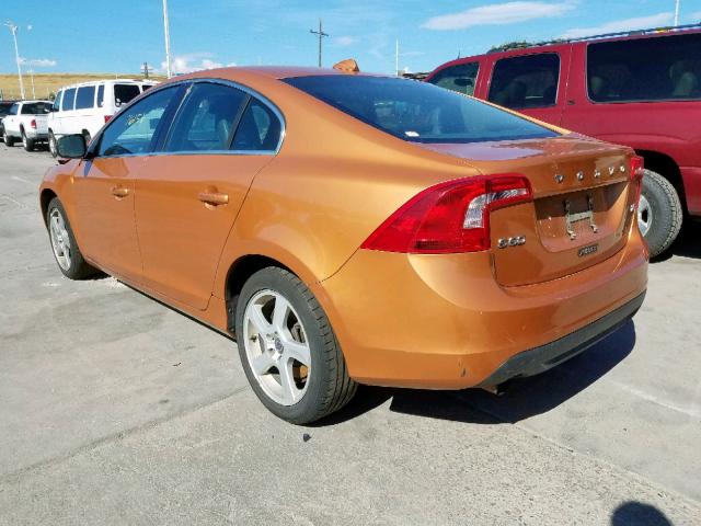 YV1622FS7C2035226 - 2012 VOLVO S60 T5 ORANGE photo 3