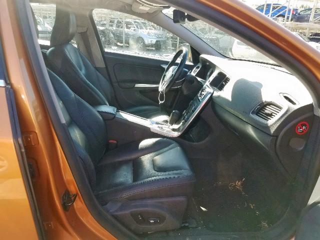 YV1622FS7C2035226 - 2012 VOLVO S60 T5 ORANGE photo 5