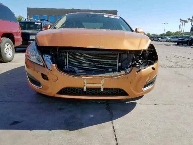 YV1622FS7C2035226 - 2012 VOLVO S60 T5 ORANGE photo 9