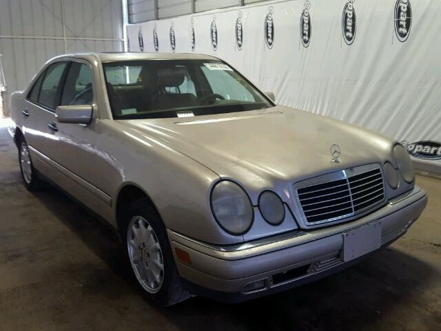 WDBJF65F2WA648797 - 1998 MERCEDES-BENZ E 320 GOLD photo 1