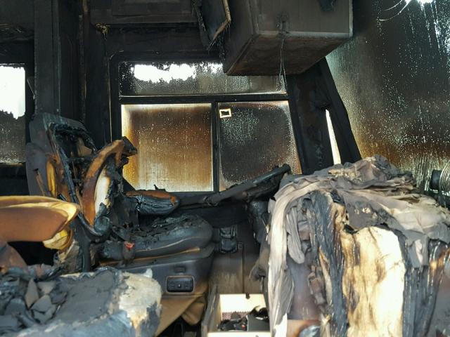 1RF12061711012892 - 2001 ROADMASTER RAIL EXECUTIVE/ Marrón foto 5