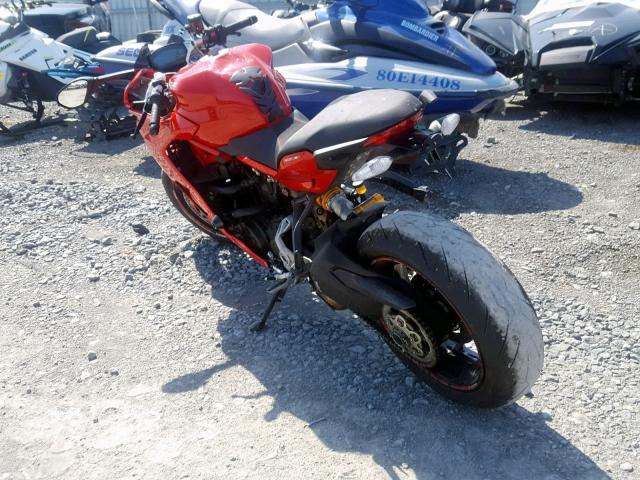 ZDMVABDS1HB002127 - 2017 DUCATI SUPERSPORT RED photo 3