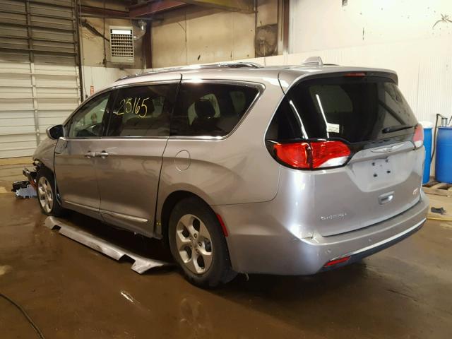 2C4RC1EG7HR637947 - 2017 CHRYSLER PACIFICA T SILVER photo 3