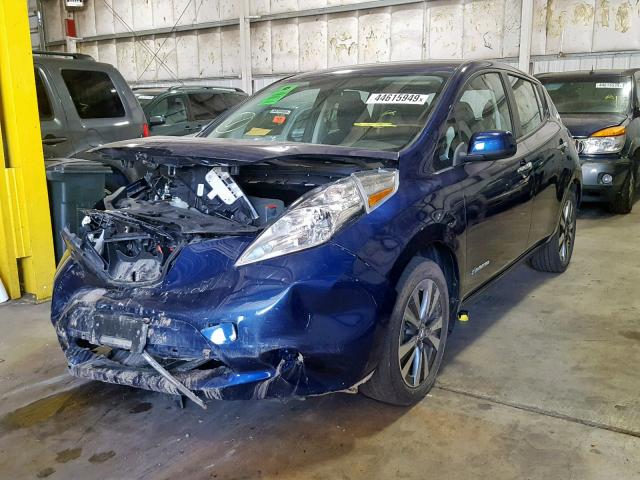 1N4BZ0CP4HC304455 - 2017 NISSAN LEAF S BLUE photo 2