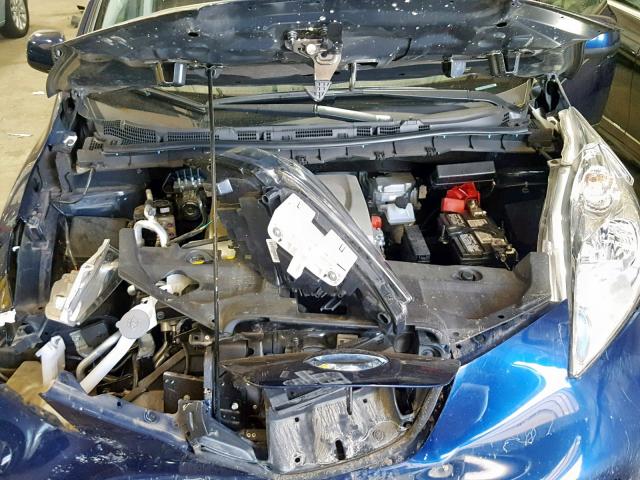 1N4BZ0CP4HC304455 - 2017 NISSAN LEAF S BLUE photo 7